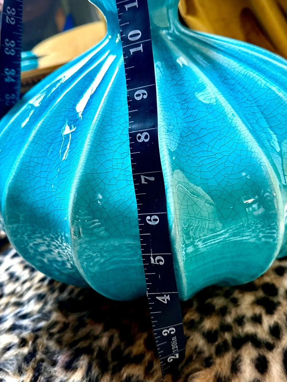 ♥️ Vintage LARGE Teal Ribbed Ceramic genie 🧞‍♂️Vase